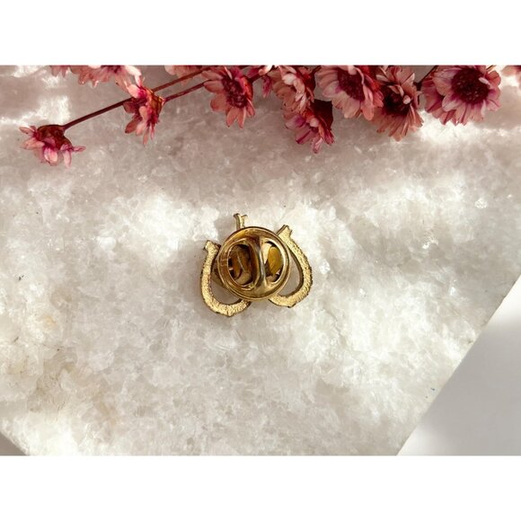 Vintage Gold Toned Elephant & Double Horseshoe Lucky Pin / Brooch - Picture 3 of 7